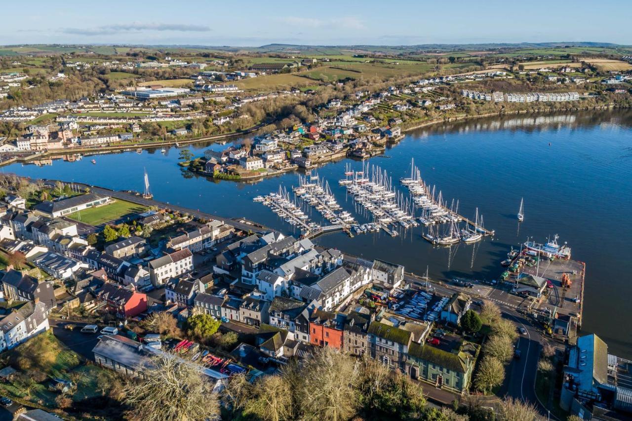 Four Winds,Kinsale Town,Exquisite Holiday Homes,Sleeps 26 Exteriör bild